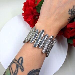 Striking Textured Metal Beaded Vintage Stretchy Bracelet